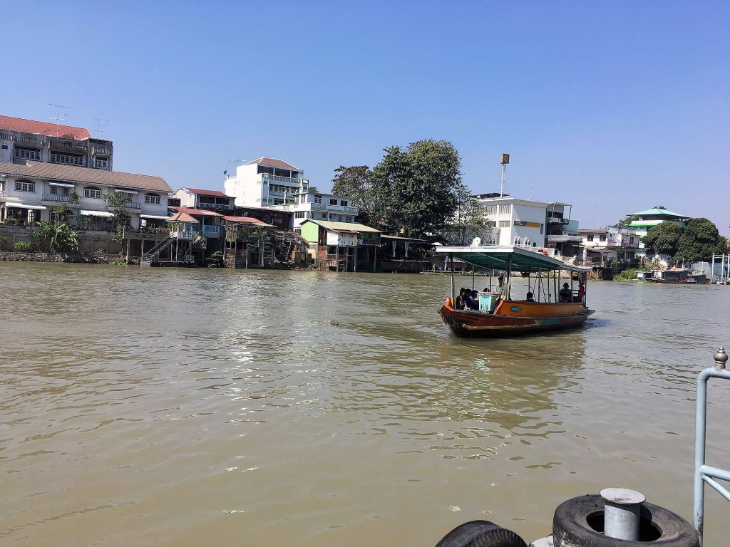 Fähre nach Ayutthaya